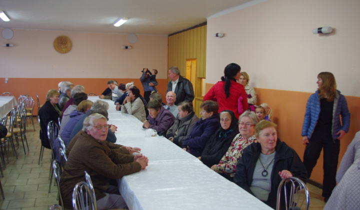 Posedenie dôchodcov 2014